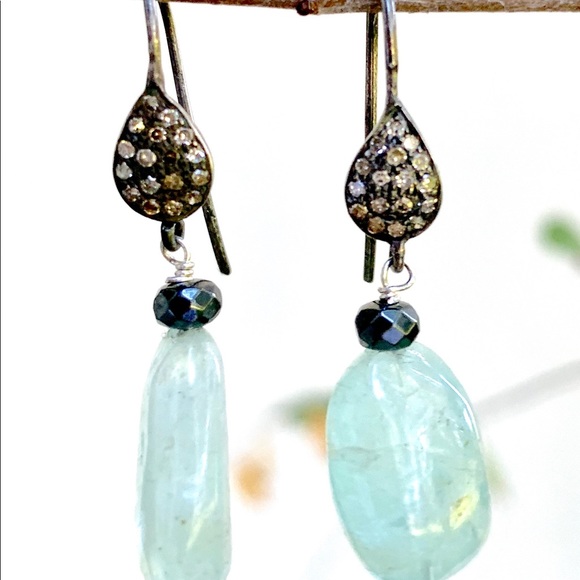Gorgeous Diamond Aquamarine Earrings
